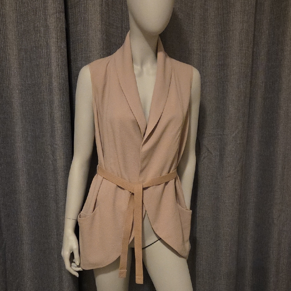 NWOT Aritzia Wilfred Peachy Taupe Asymmetrical Crepe Vest Blazer w Tie